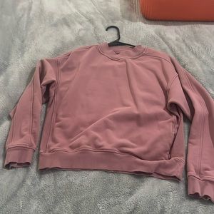 Dusty rose/pink Lululemon sweatshirt. Size 6.